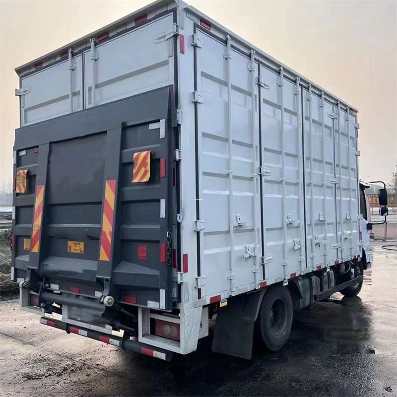 奉贤区石碌镇物流：多维运输服务与线路探秘