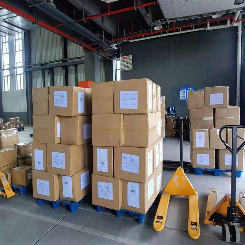 奉贤区集安市物流专线：普货冷链快运的多元世界