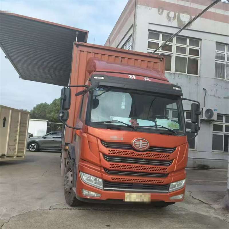 奉贤区兴平市物流专线：普货冷链快运与大件货运探秘