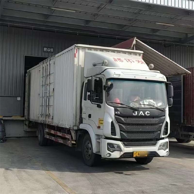 奉贤区探秘什玲镇多元物流运输世界